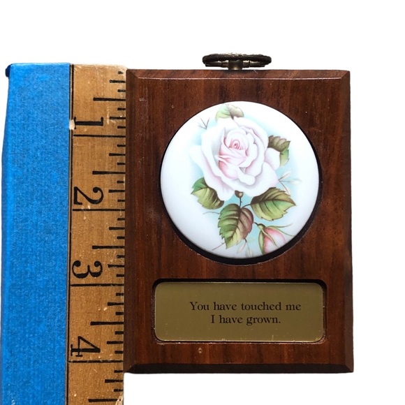 Rare Vintage Inspiration Plaque with Quote “You Have Touched Me, I Have Grown” - Picture 6 of 8